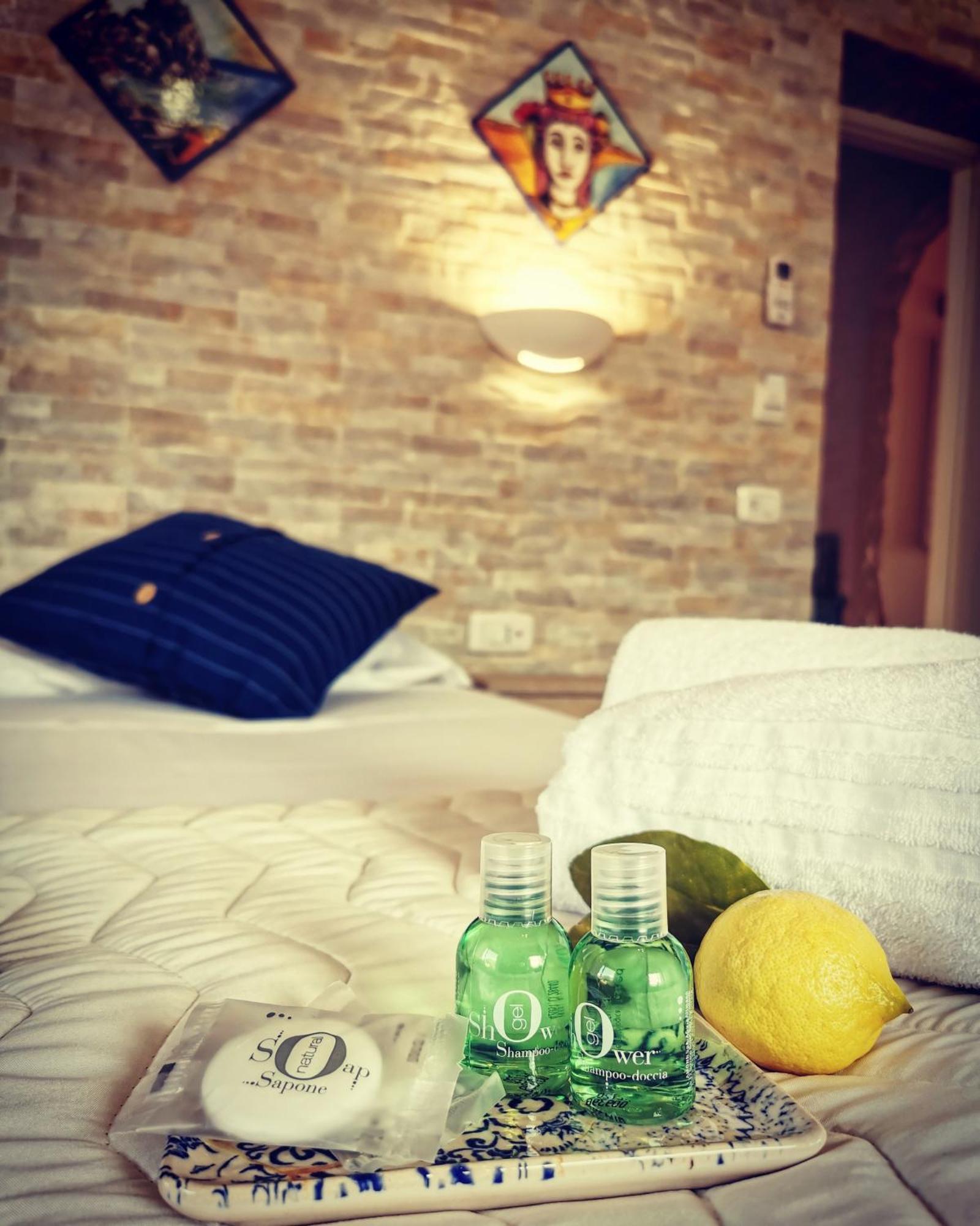Bed and Breakfast Made In Sicily Santa Tecla Ачиреале Экстерьер фото