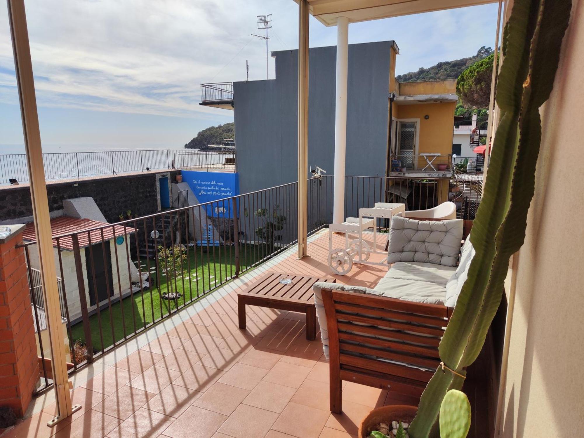 Bed and Breakfast Made In Sicily Santa Tecla Ачиреале Экстерьер фото
